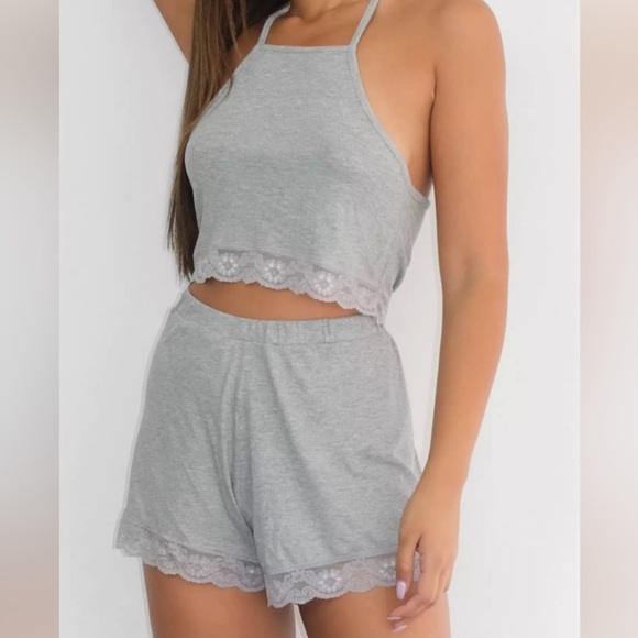 Black pajama short set trimmed in lace. Sz 4 missguided. - Picture 1 of 5